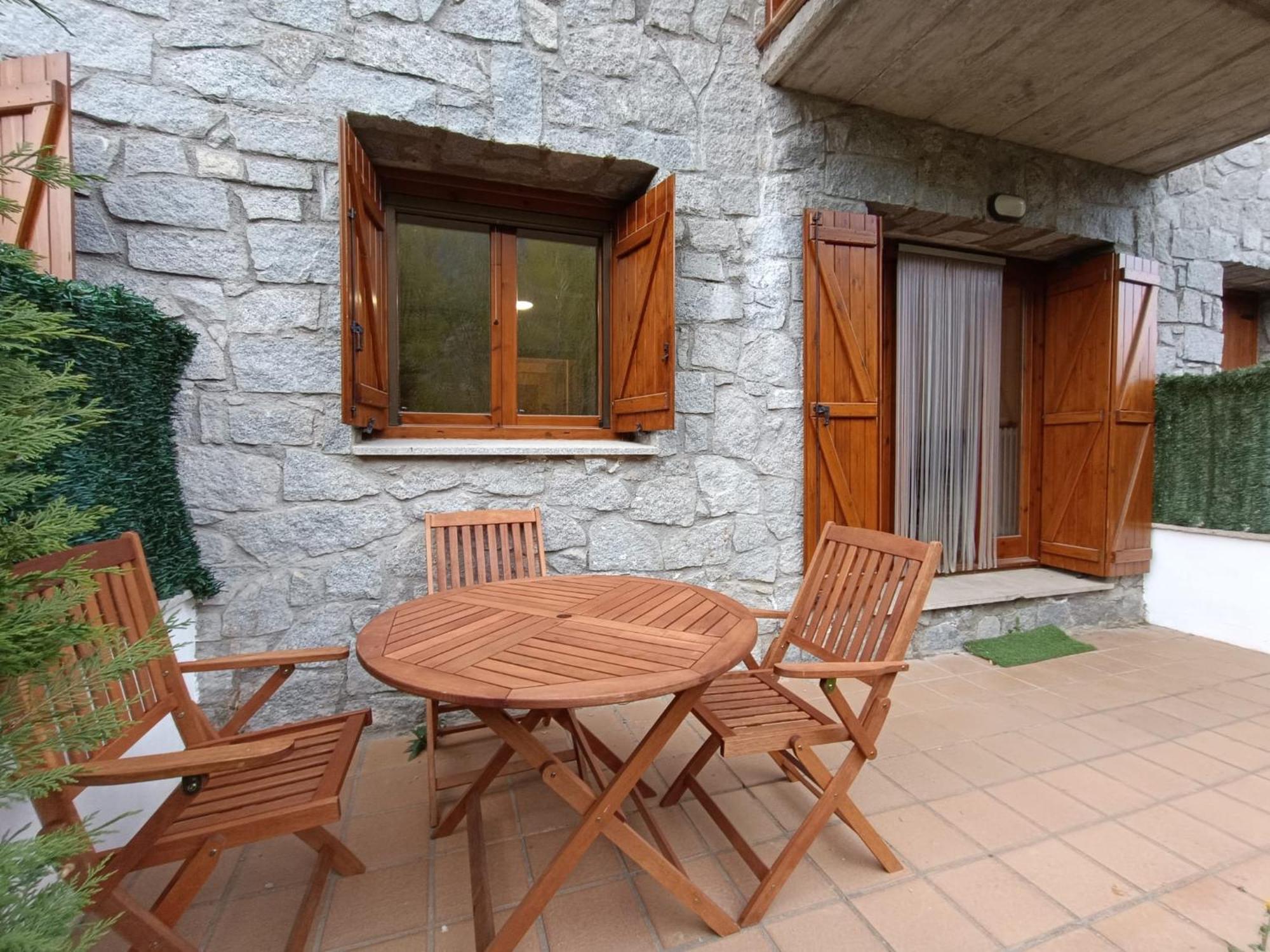 Inmocyma Montanas Magicas-Benasque Apartment Exterior photo